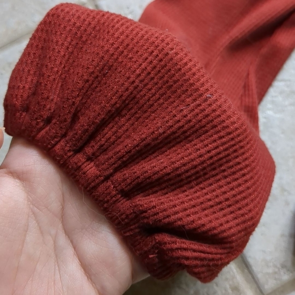 Red drawstring crop top - Picture 4 of 4